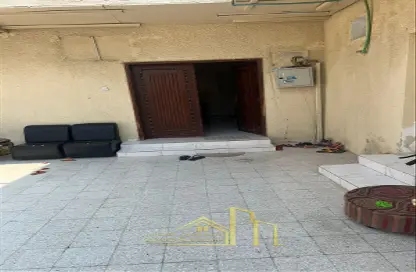 Whole Building - Studio - 4 Bathrooms for sale in Al Naseriya - Al Sharq - Sharjah