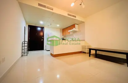 Apartment - 1 Bathroom for rent in New Dubai Gate 1 - JLT Cluster Q - Jumeirah Lake Towers - Dubai