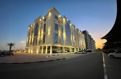 Apartment - 2 Bedrooms - 2 Bathrooms for sale in Al Ameera Village - Ajman