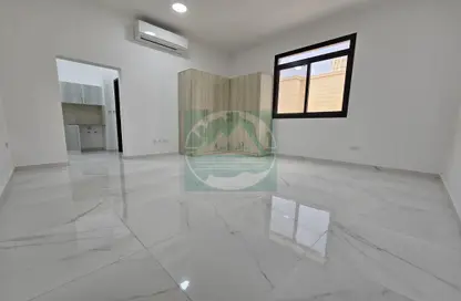 Apartment - Studio - 1 Bathroom for rent in Madinat Al Riyad - Abu Dhabi