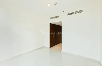 Apartment - 2 Bedrooms - 3 Bathrooms for rent in Boulevard Crescent Tower 1 - BLVD Crescent - Downtown Dubai - Dubai