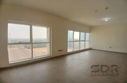 Apartment - 2 Bedrooms - 3 Bathrooms for rent in Rihan Heights - Grand Mosque District - Abu Dhabi