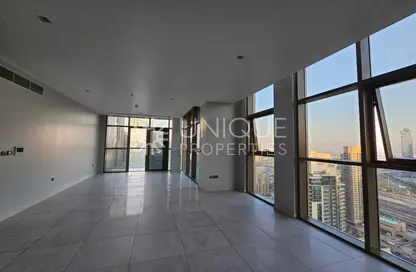 Apartment - 3 Bedrooms - 4 Bathrooms for rent in No.9 - Dubai Marina - Dubai