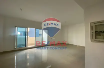 Apartment - 3 Bedrooms - 4 Bathrooms for sale in Tower 35 - Al Reef Downtown - Al Reef - Abu Dhabi