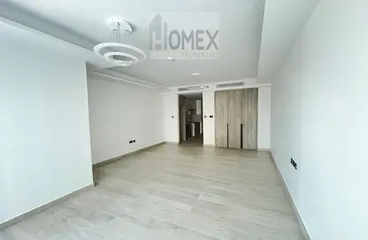 Apartment - 1 Bathroom for sale in Me Do Re Tower - JLT Cluster L - Jumeirah Lake Towers - Dubai