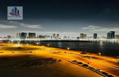 Apartment - 1 Bedroom - 2 Bathrooms for rent in Beach Tower 2 - Al Khan Lagoon - Al Khan - Sharjah