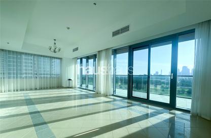 Apartment - 2 Bedrooms - 3 Bathrooms for sale in Golf Tower 1 - Golf Towers - The Views - Dubai