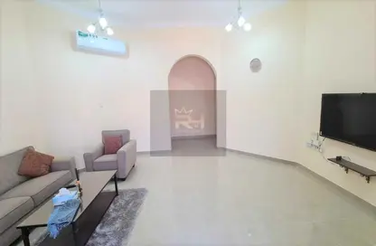 Villa - 3 Bedrooms - 5 Bathrooms for rent in Al Dhait North - Al Dhait - Ras Al Khaimah