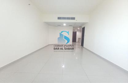 Apartment - 1 Bathroom for rent in Tiger Building Al Qadesia - Al Nahda - Sharjah