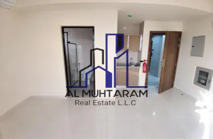 Apartment - Studio - 1 Bathroom for rent in Tilal City - Sharjah