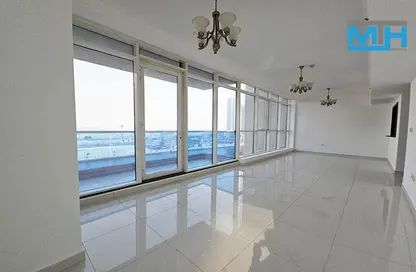 Apartment - 2 Bedrooms - 2 Bathrooms for rent in Majestic Tower - Al Abraj street - Business Bay - Dubai