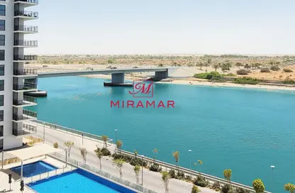 Apartment - 2 Bedrooms - 2 Bathrooms for rent in Waters Edge - Yas Island - Abu Dhabi