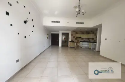 Apartment - 2 Bedrooms - 3 Bathrooms for rent in Hamza Tower - Dubai Sports City - Dubai