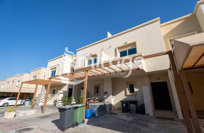 Townhouse - 3 Bedrooms - 4 Bathrooms for sale in Arabian Style - Al Reef Villas - Al Reef - Abu Dhabi