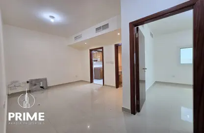 Apartment - Studio - 1 Bathroom for rent in Al Wahda Street - Al Wahda - Abu Dhabi