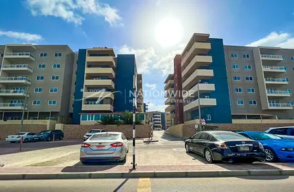 Apartment - 2 Bedrooms - 3 Bathrooms for sale in Tower 25 - Al Reef Downtown - Al Reef - Abu Dhabi