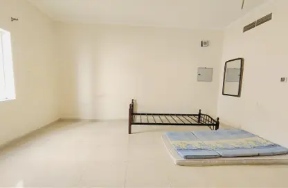 Apartment - 1 Bathroom for rent in GGICO Building Moweilah - Muwaileh Commercial - Sharjah