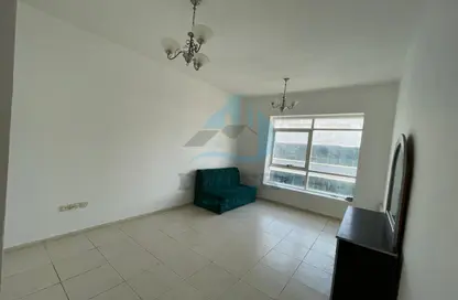 Apartment - 1 Bedroom - 1 Bathroom for rent in Mandarin Towers - Garden City - Ajman