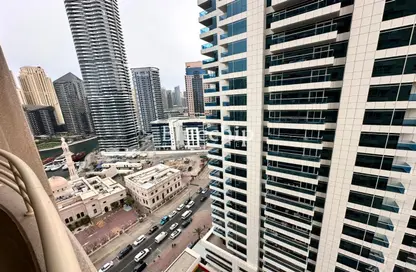 Apartment - 1 Bedroom - 2 Bathrooms for sale in Manchester Tower - Dubai Marina - Dubai