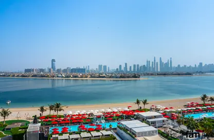 Penthouse - 4 Bedrooms - 5 Bathrooms for sale in The 8 - The Crescent - Palm Jumeirah - Dubai