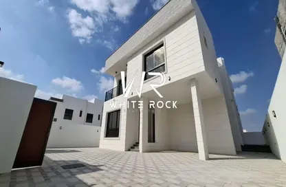 Villa - 4 Bedrooms - 6 Bathrooms for sale in Alreeman - Al Shamkha - Abu Dhabi