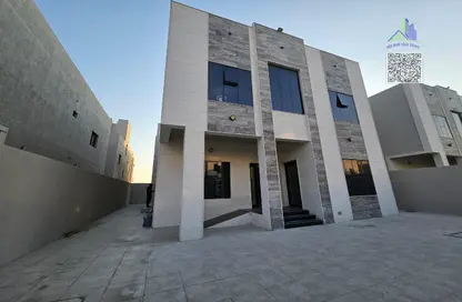 Villa - 6 Bedrooms - 7+ Bathrooms for rent in Gate Tower 2 - Musheiref - Ajman