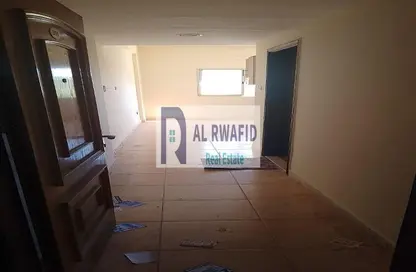 Apartment - 1 Bathroom for rent in Sheikh Jaber Al Sabah Street - Al Naimiya - Al Nuaimiya - Ajman