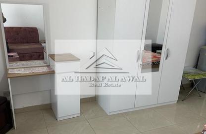 Apartment - 1 Bathroom for rent in Al Majaz 1 - Al Majaz - Sharjah