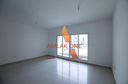 Apartment - 1 Bedroom - 2 Bathrooms for sale in Tower 42 - Al Reef Downtown - Al Reef - Abu Dhabi