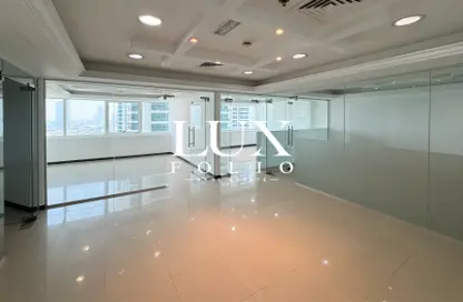 Office Space - Studio - 2 Bathrooms for rent in One Lake Plaza - JLT Cluster T - Jumeirah Lake Towers - Dubai