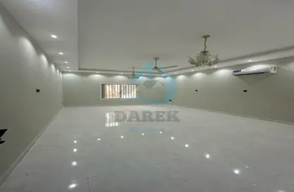 Villa - 7+ Bedrooms - 7+ Bathrooms for rent in Al Ramtha - Wasit - Sharjah