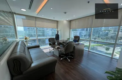 Office Space - Studio - 1 Bathroom for rent in Bay Square Building 11 - Bay Square - Business Bay - Dubai