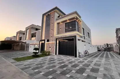 Villa - 5 Bedrooms - 7 Bathrooms for sale in Al Yasmeen 1 - Al Yasmeen - Ajman