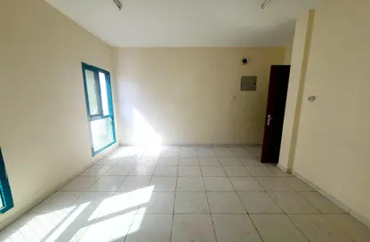 Apartment - 1 Bedroom - 1 Bathroom for rent in Al Mahatta - Al Qasimia - Sharjah