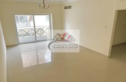 Apartment - 1 Bedroom - 2 Bathrooms for rent in Muwaileh 29 Building - Muwaileh - Sharjah