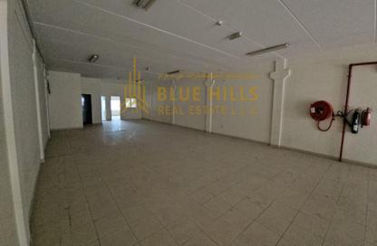 Warehouse - Studio - 2 Bathrooms for rent in Al Quoz Industrial Area - Al Quoz - Dubai