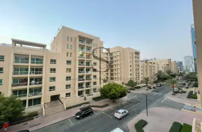 Apartment - 1 Bathroom for rent in Greens - Dubai