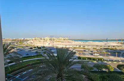 Apartment - 3 Bedrooms - 4 Bathrooms for rent in Saadiyat Beach Residences - Saadiyat Beach - Saadiyat Island - Abu Dhabi