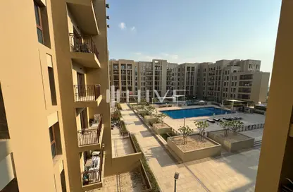 Apartment - 1 Bathroom for rent in Zahra Breeze Apartments 3A - Zahra Breeze Apartments - Town Square - Dubai