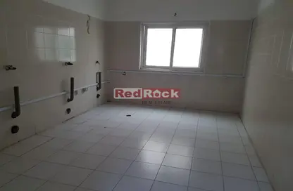 Staff Accommodation - Studio - 7+ Bathrooms for rent in Industrial Area 11 - Sharjah Industrial Area - Sharjah