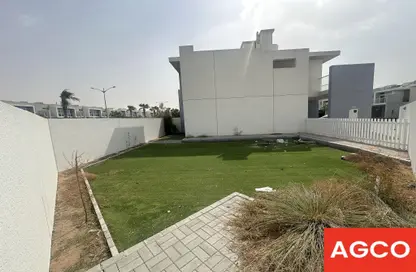 Townhouse - 3 Bedrooms - 3 Bathrooms for sale in Mimosa - Damac Hills 2 - Dubai