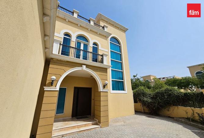 Villa - 4 Bedrooms - 4 Bathrooms for rent in Legacy Nova Villas - Jumeirah Park - Dubai