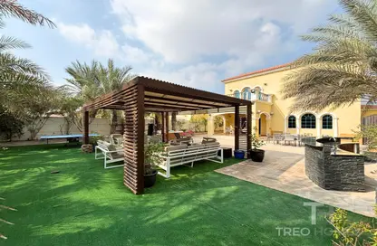 Villa - 3 Bedrooms - 4 Bathrooms for rent in Legacy - Jumeirah Park - Dubai