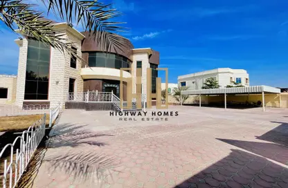 Villa - 5 Bedrooms - 7+ Bathrooms for rent in Al Qarain 4 - Al Qarain - Sharjah