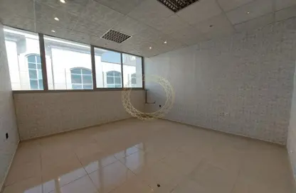 Office Space - Studio - 2 Bathrooms for rent in Al Kewaitat - Central District - Al Ain