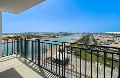 Apartment - 2 Bedrooms - 2 Bathrooms for rent in Waters Edge - Yas Island - Abu Dhabi