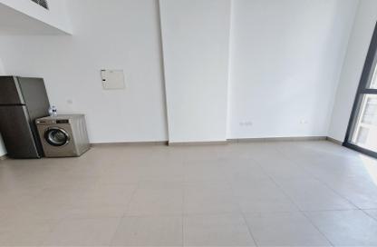 Apartment - 1 Bathroom for rent in Souks Residential - Al Mamsha - Muwaileh - Sharjah