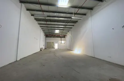 Warehouse - Studio - 1 Bathroom for rent in Wadi AL AIN 1 - Al Noud - Al Ain