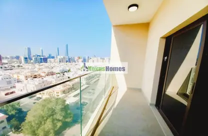 Apartment - 2 Bedrooms - 3 Bathrooms for rent in Sola Tower - Al Najda Street - Abu Dhabi