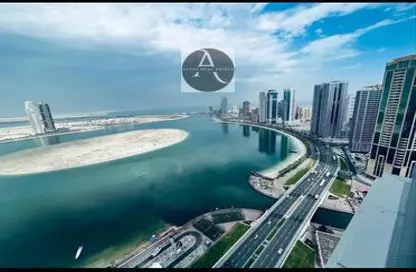 Apartment - 3 Bedrooms - 4 Bathrooms for rent in Beach Tower 2 - Al Khan Lagoon - Al Khan - Sharjah